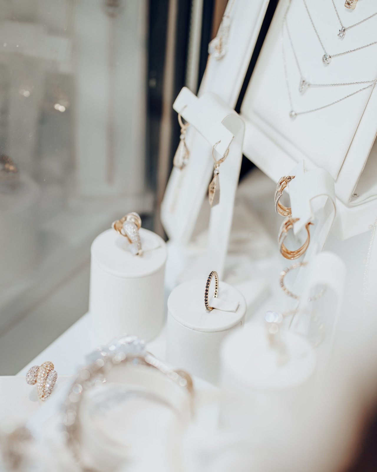 Izlog zlatare Grčić Gold